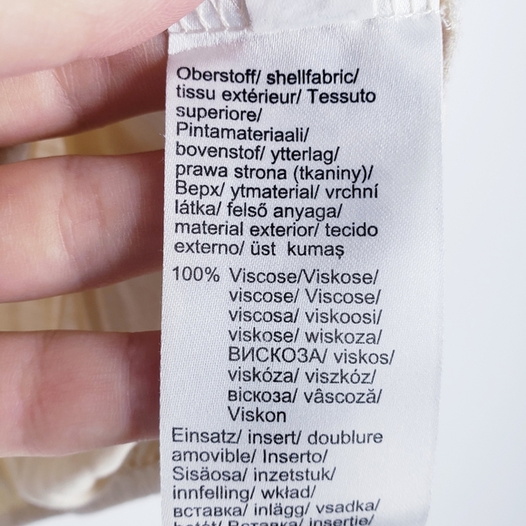 Venus Scoop Neck Cream Top Soft Stretch - Picture 5 of 5